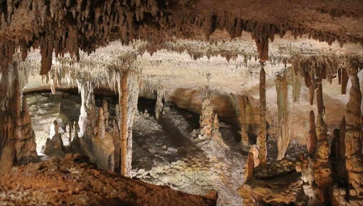 Rickwood Caverns State Park